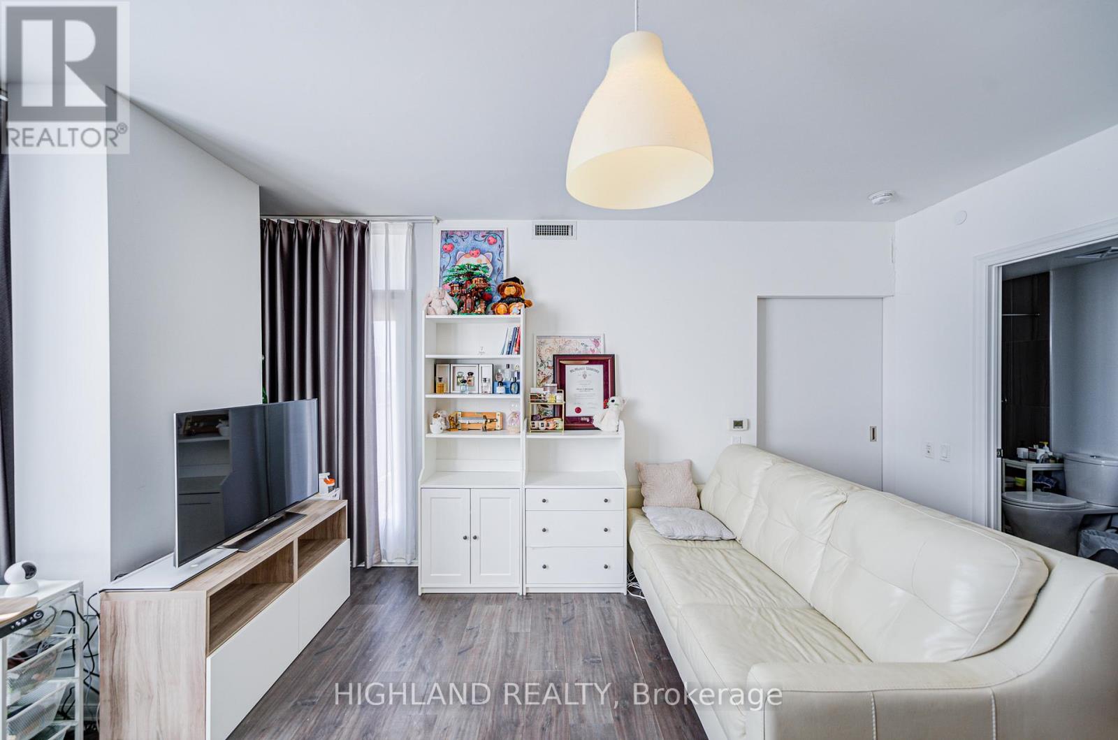 2106 - 88 Blue Jays Way, Toronto, Ontario  M5V 0L7 - Photo 16 - C12998120