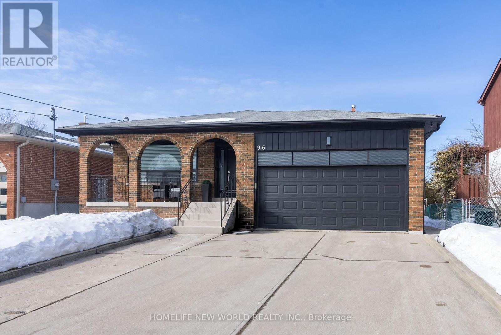 Part Of Main/ground Floor - 96 Ernest Avenue, Toronto, Ontario  M2J 3T6 - Photo 1 - C12998130