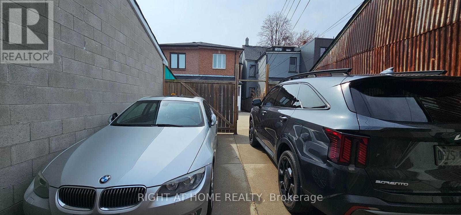 61 Margueretta Street, Toronto, Ontario  M6H 3S4 - Photo 10 - C12998138