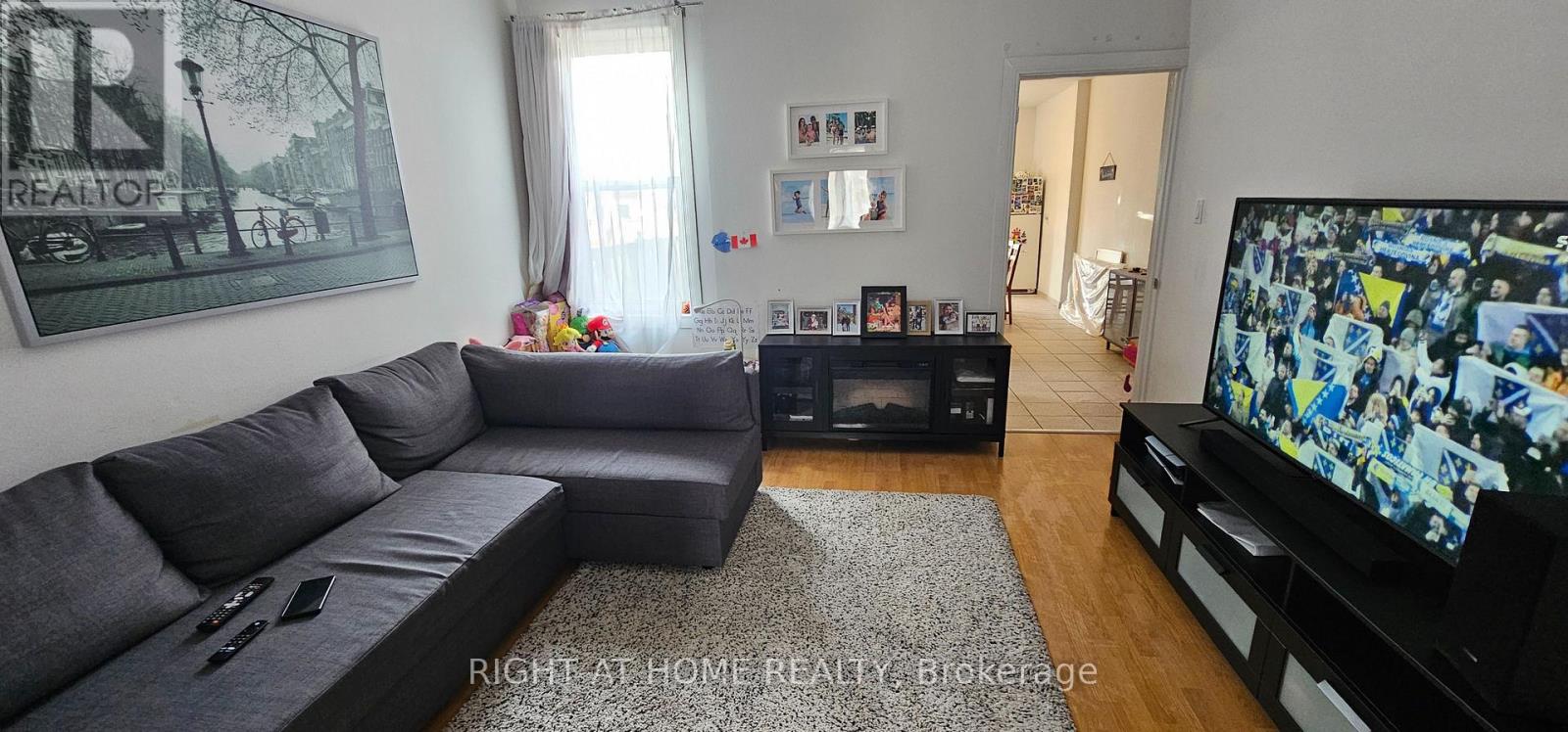 61 Margueretta Street, Toronto, Ontario  M6H 3S4 - Photo 4 - C12998138