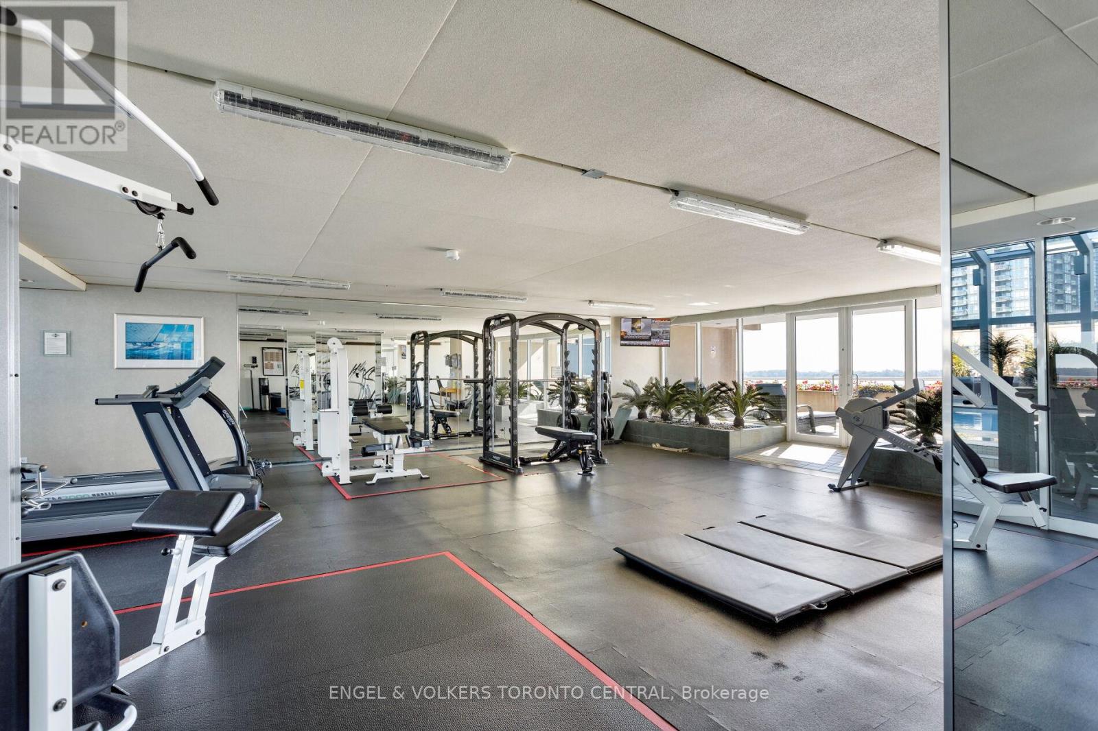 803e - 460 Queens Quay Way W, Toronto, Ontario  M5V 2Y5 - Photo 26 - C12998144