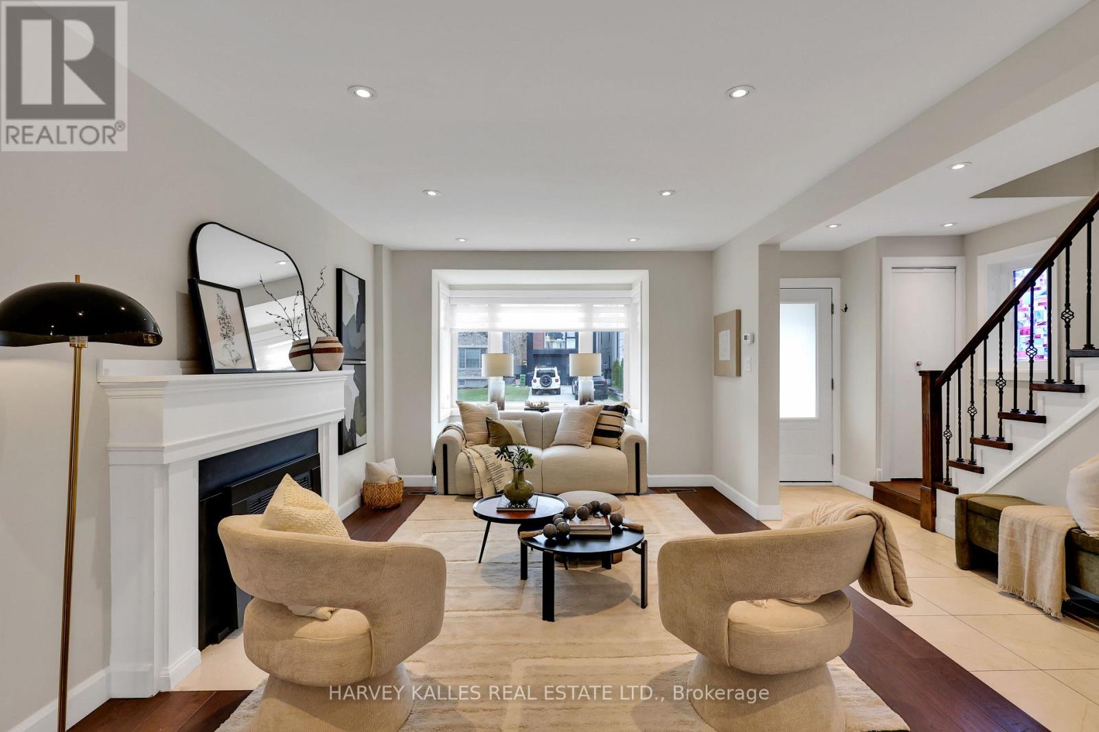 320 Melrose Avenue, Toronto, Ontario  M5M 1Z4 - Photo 10 - C12998150