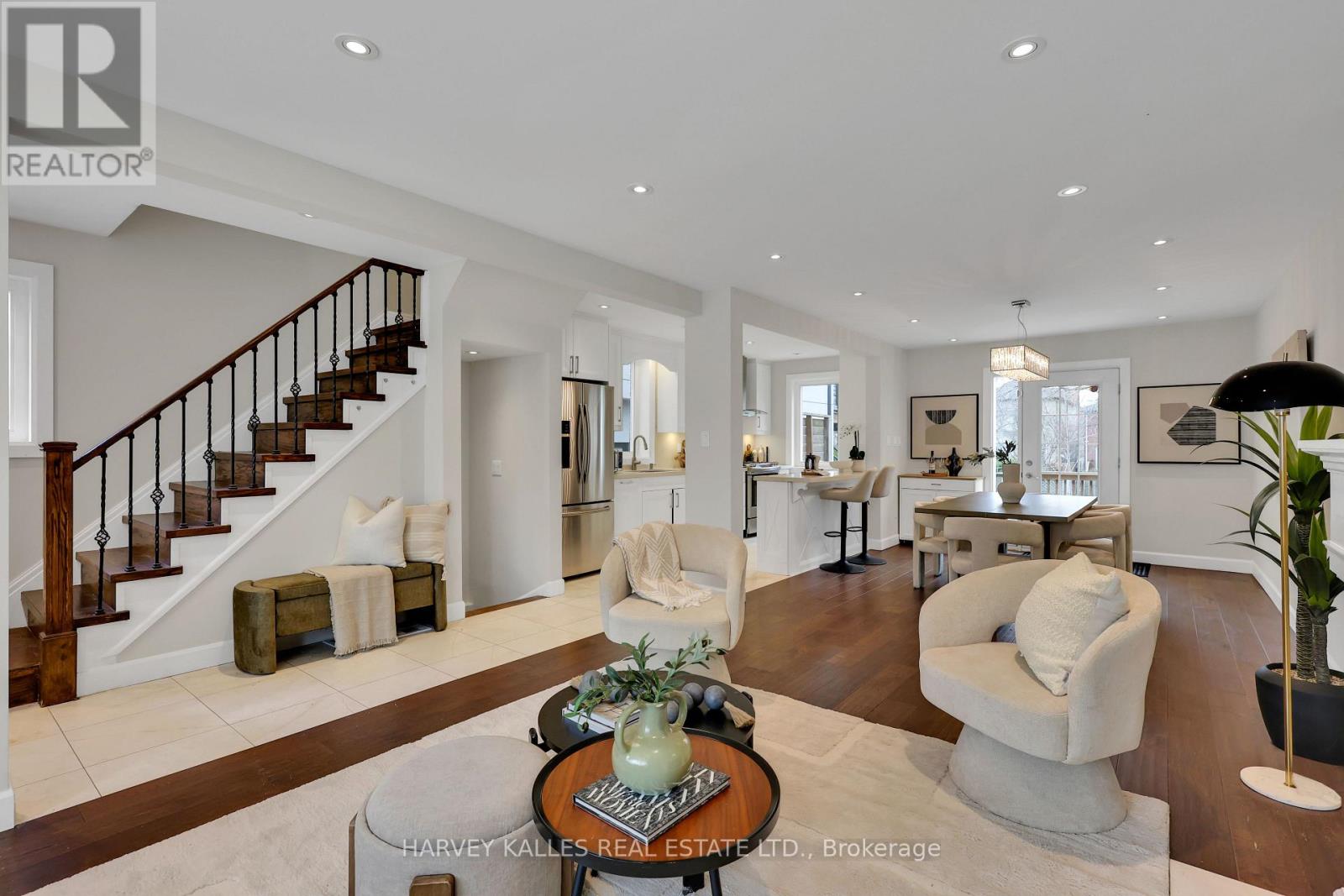 320 Melrose Avenue, Toronto, Ontario  M5M 1Z4 - Photo 12 - C12998150