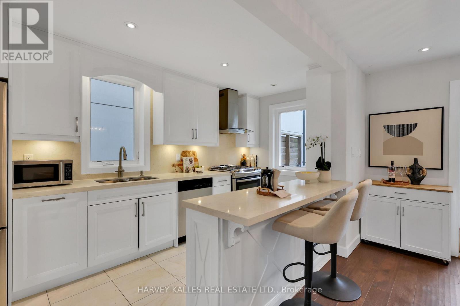 320 Melrose Avenue, Toronto, Ontario  M5M 1Z4 - Photo 20 - C12998150