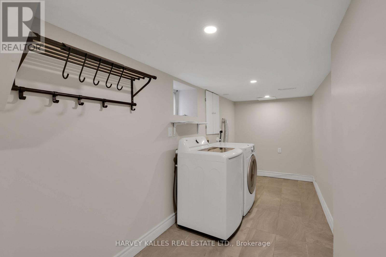 320 Melrose Avenue, Toronto, Ontario  M5M 1Z4 - Photo 33 - C12998150