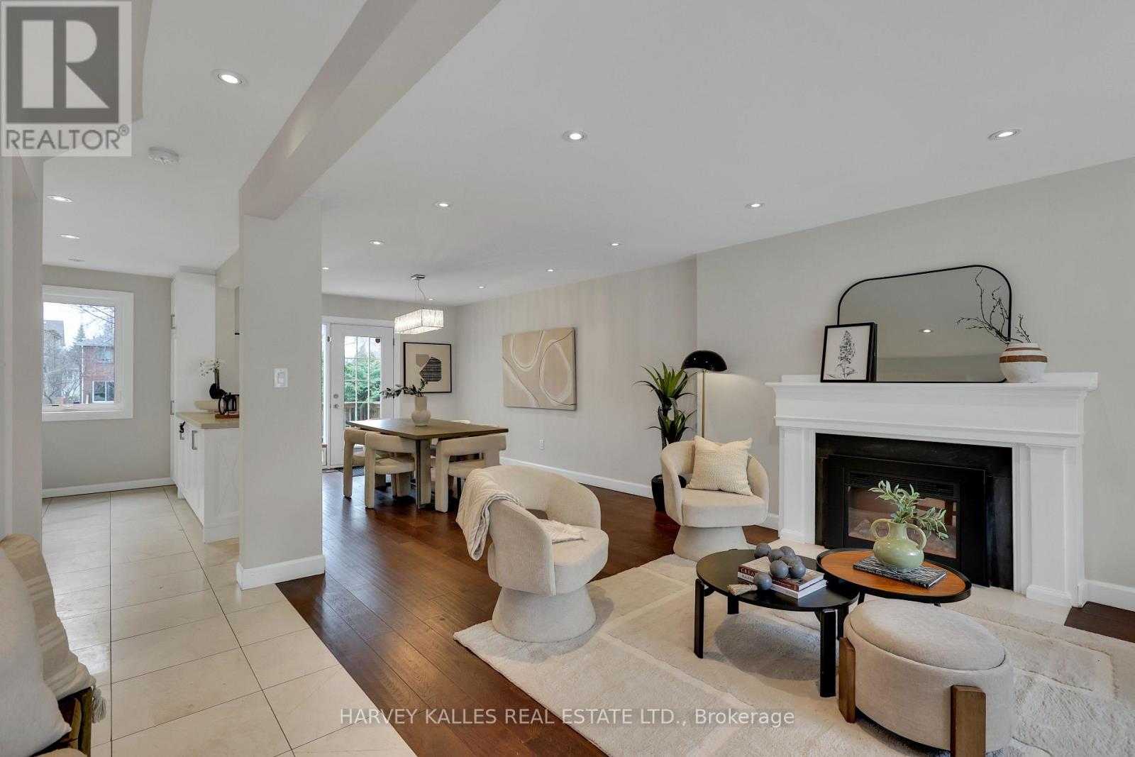 320 Melrose Avenue, Toronto, Ontario  M5M 1Z4 - Photo 5 - C12998150