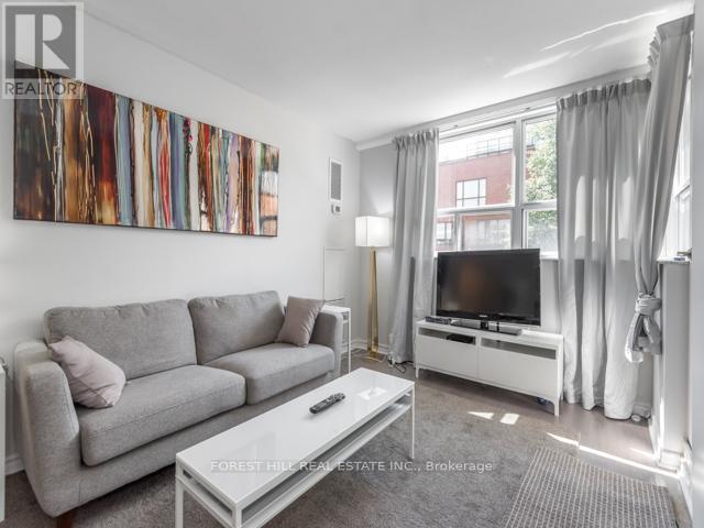 202 - 105 Mccaul Street, Toronto, Ontario M5T 2X4 - Photo 11 - C12998164