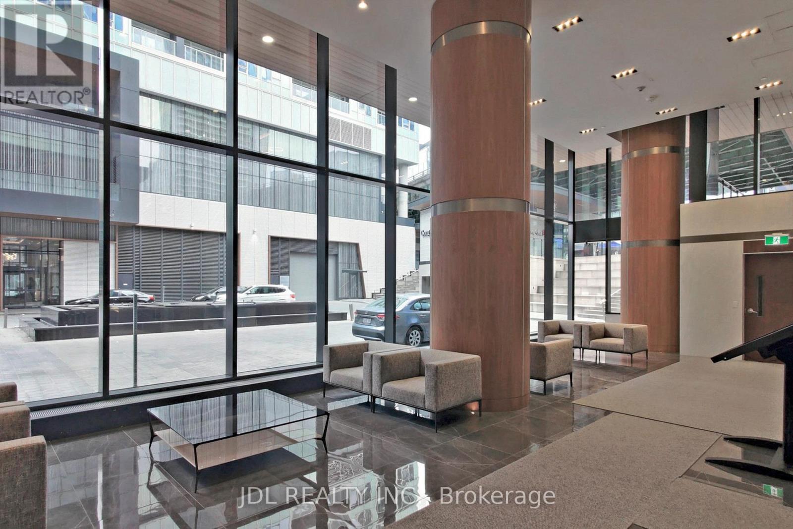 902 - 17 Bathurst Street, Toronto, Ontario  M5V 0N1 - Photo 4 - C12998174