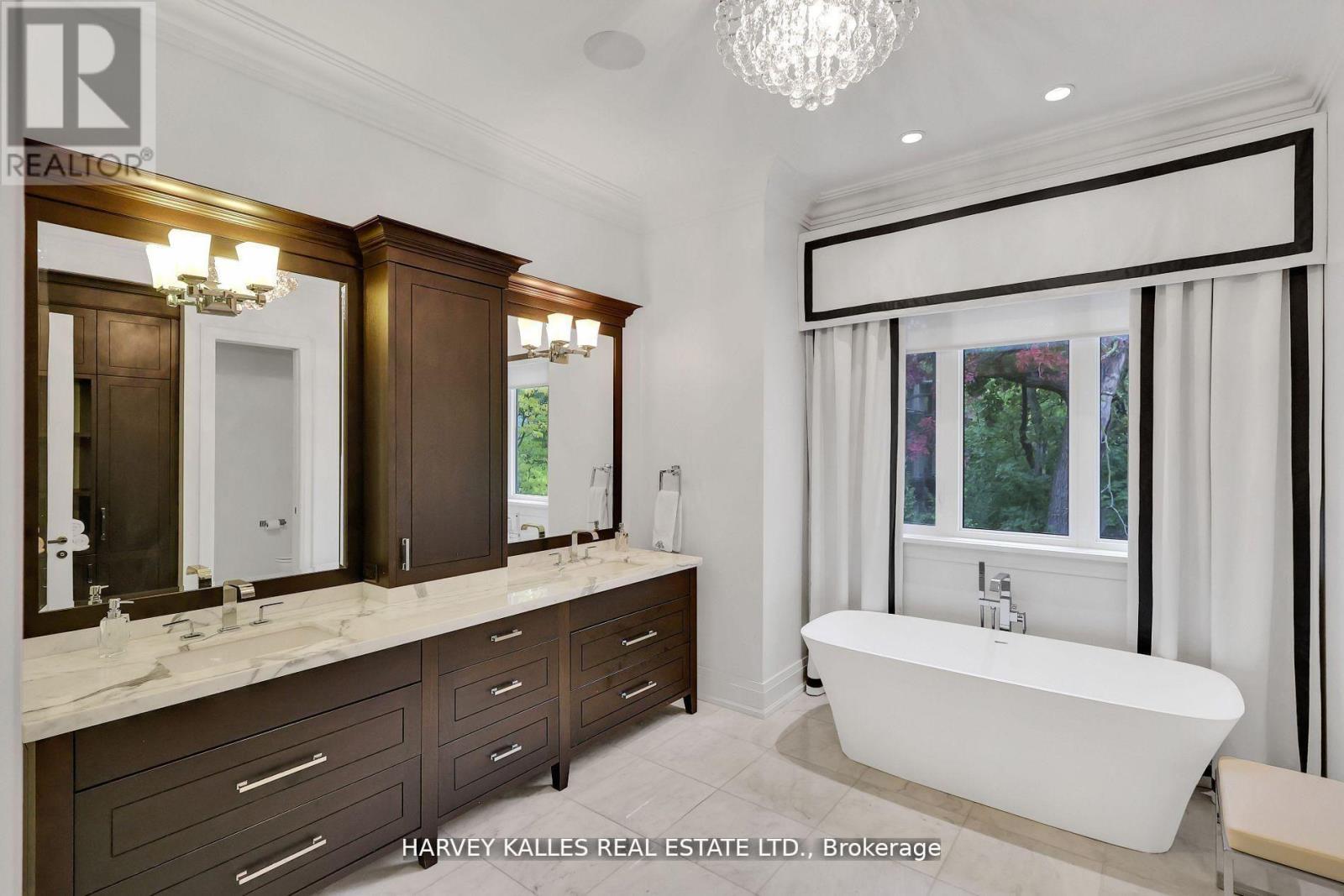 62 Heath Street W, Toronto, Ontario  M4V 1T4 - Photo 24 - C12998182