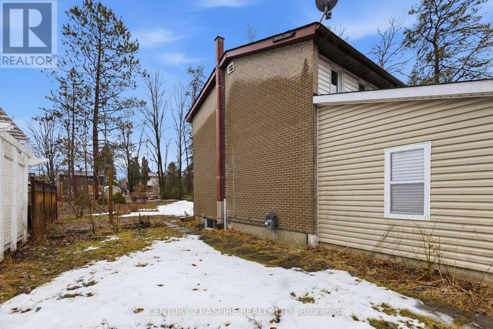 102 Birch Street, Deep River, Ontario K0J 1P0 - Photo 34 - X12998146