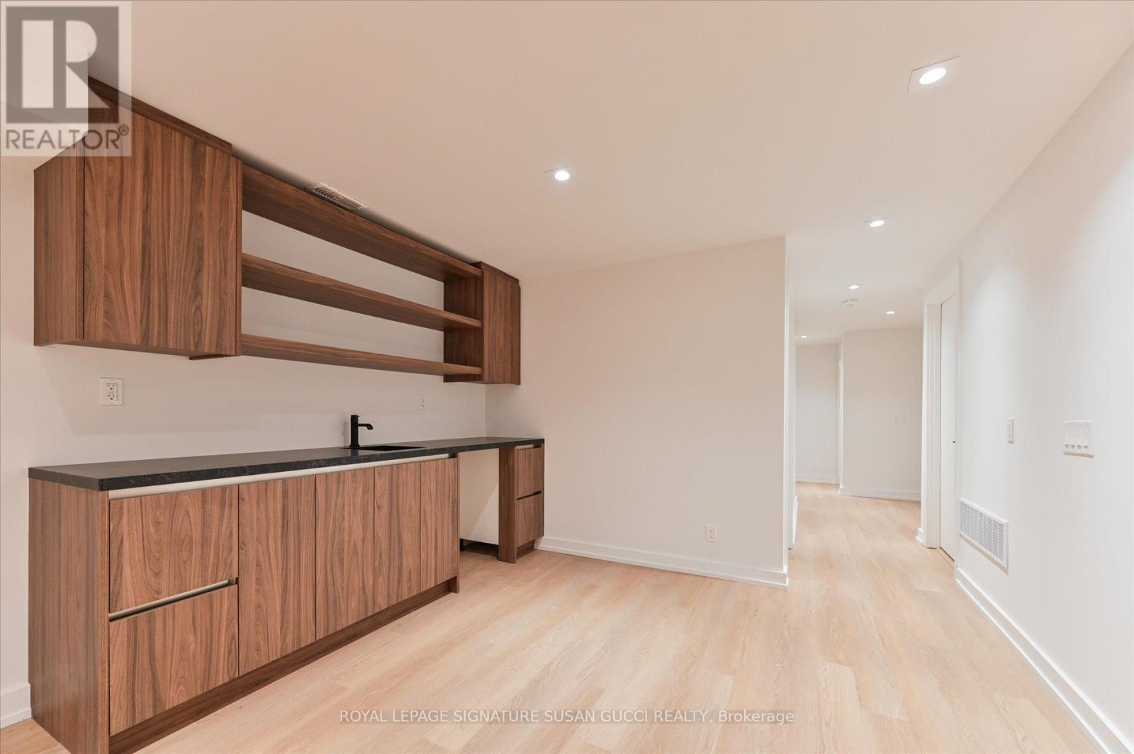 44 Doris Drive, Toronto, Ontario  M4B 3C9 - Photo 33 - E12998116