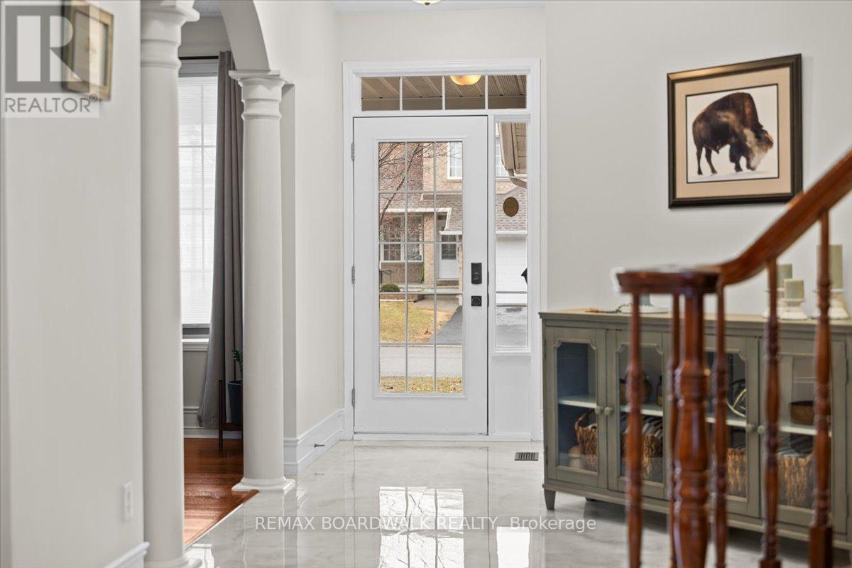 131 Chancery Crescent, Ottawa, Ontario  K4A 4N4 - Photo 2 - X12995606