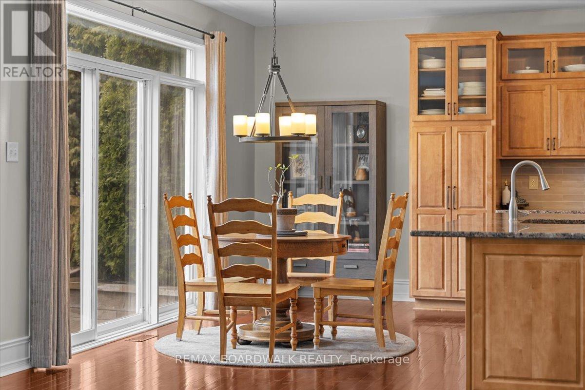 131 Chancery Crescent, Ottawa, Ontario  K4A 4N4 - Photo 6 - X12995606