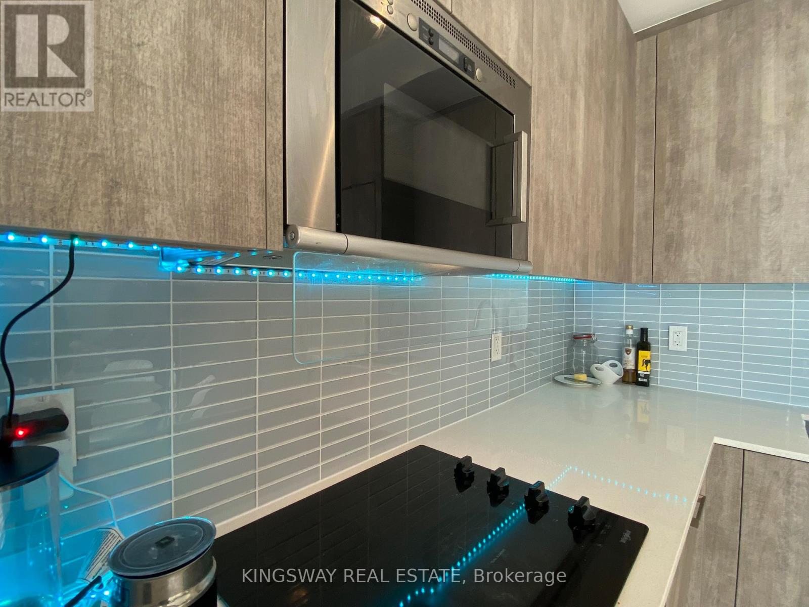 610 - 181 Bedford Road, Toronto, Ontario  M5R 0C2 - Photo 5 - C12997550