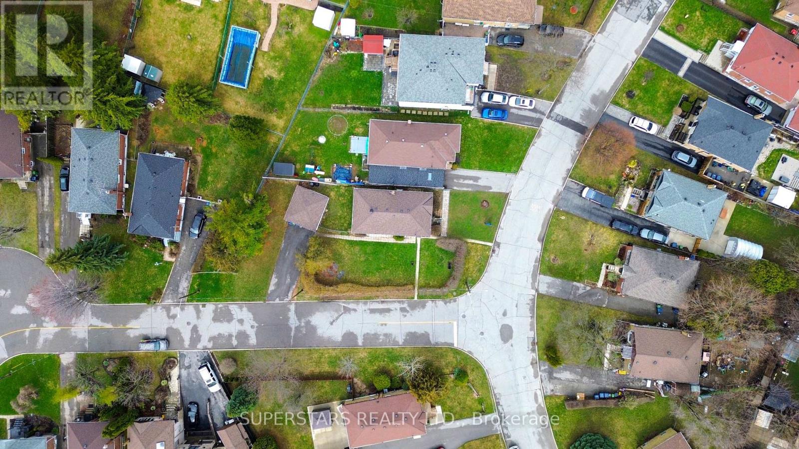 106 Ainsdale Road, Toronto, Ontario  M1R 3Z2 - Photo 3 - E12995756