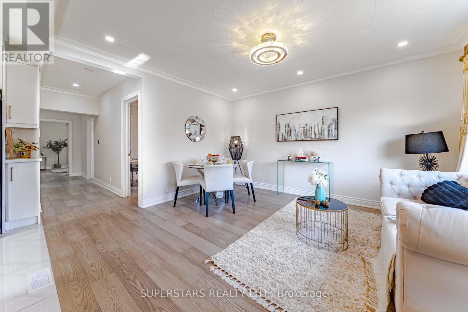 106 Ainsdale Road, Toronto, Ontario  M1R 3Z2 - Photo 5 - E12995756