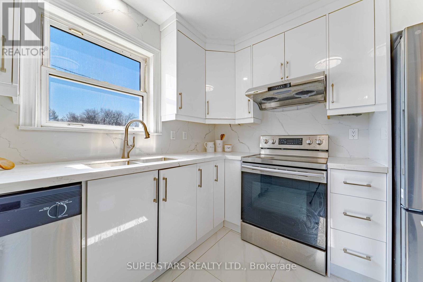 106 Ainsdale Road, Toronto, Ontario  M1R 3Z2 - Photo 9 - E12995756