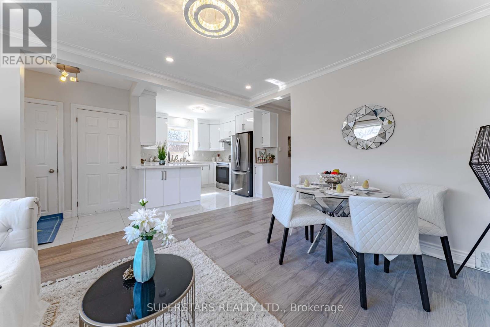 106 Ainsdale Road, Toronto, Ontario  M1R 3Z2 - Photo 6 - E12995756