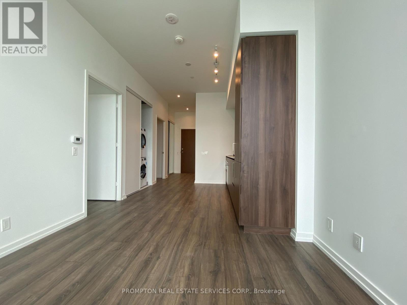 801 - 7890 Jane Street, Vaughan, Ontario  L4K 0K9 - Photo 4 - N12998126