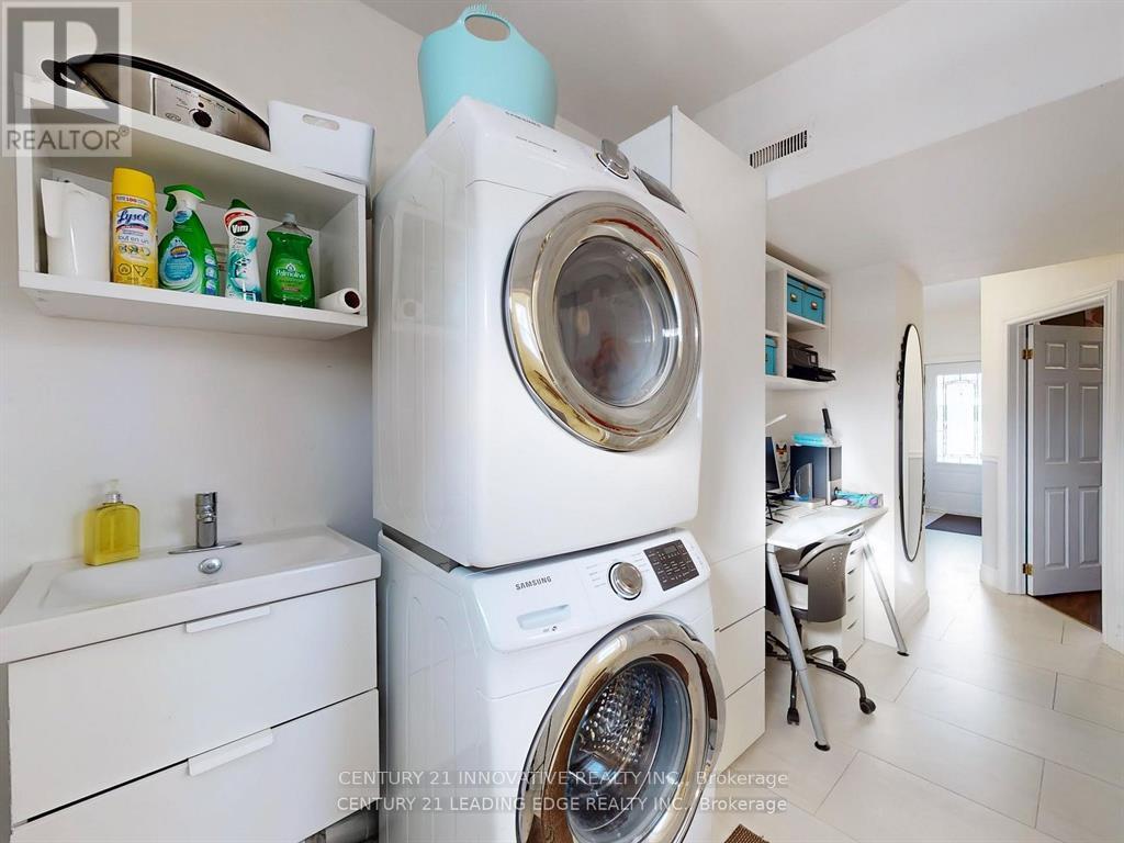 2 - 350 The Queensway S, Georgina, Ontario  L4P 2B9 - Photo 10 - N12998154