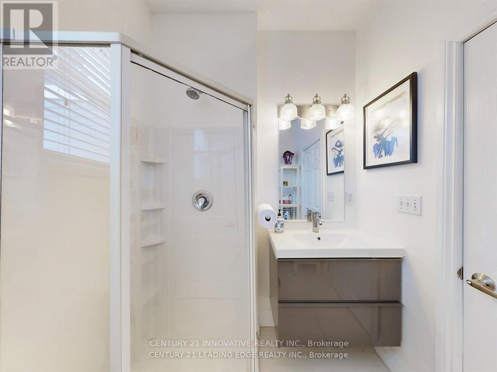 2 - 350 The Queensway S, Georgina, Ontario  L4P 2B9 - Photo 8 - N12998154