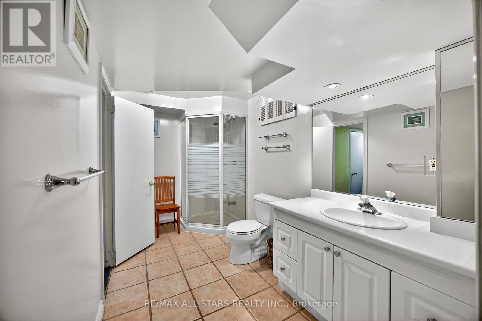 11 Bliss Court, Markham, Ontario  L3R 9E7 - Photo 42 - N12998176