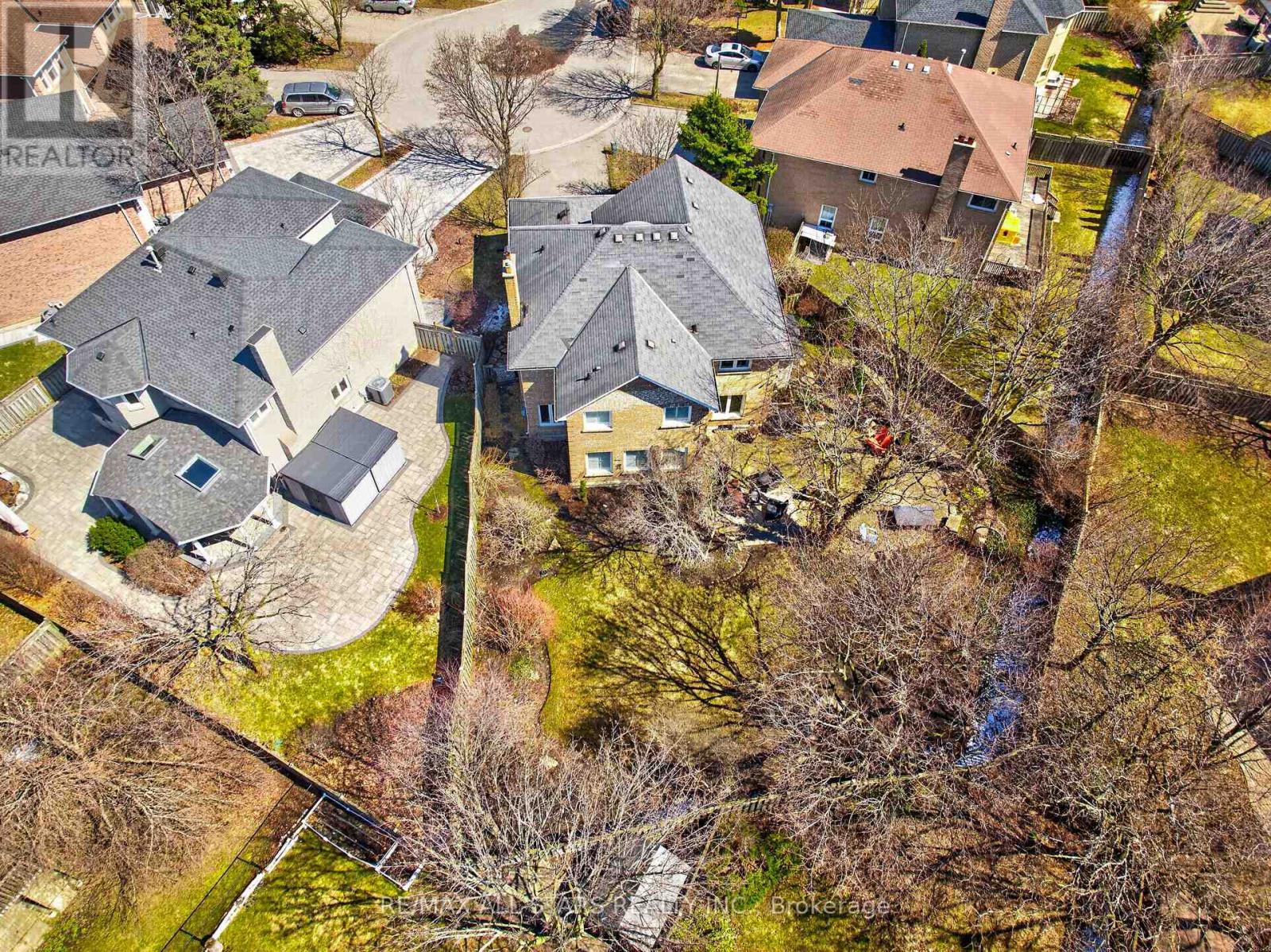 11 Bliss Court, Markham, Ontario  L3R 9E7 - Photo 47 - N12998176