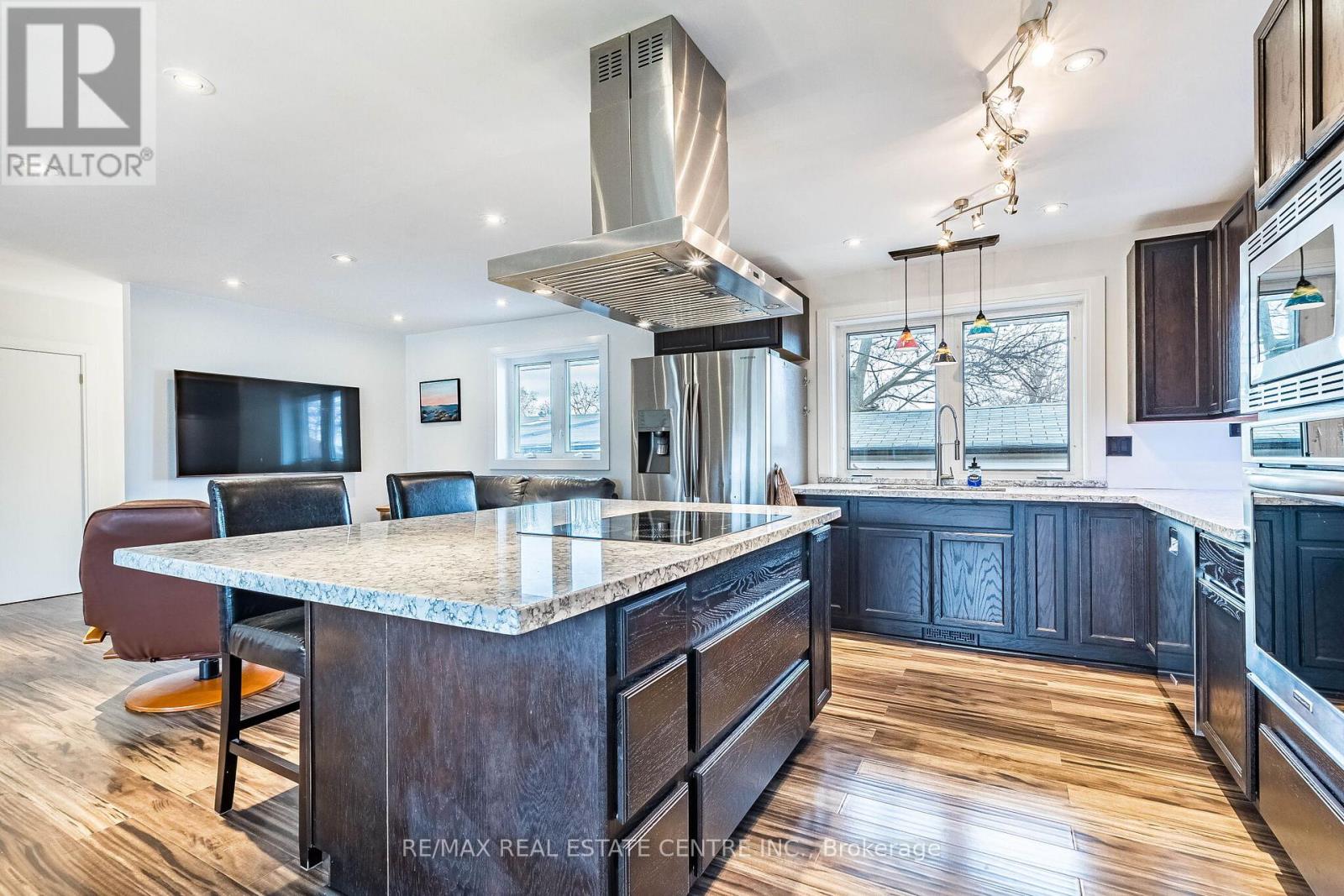 25 Lesbury Avenue, Brampton, Ontario  L6W 3A2 - Photo 25 - W12998136