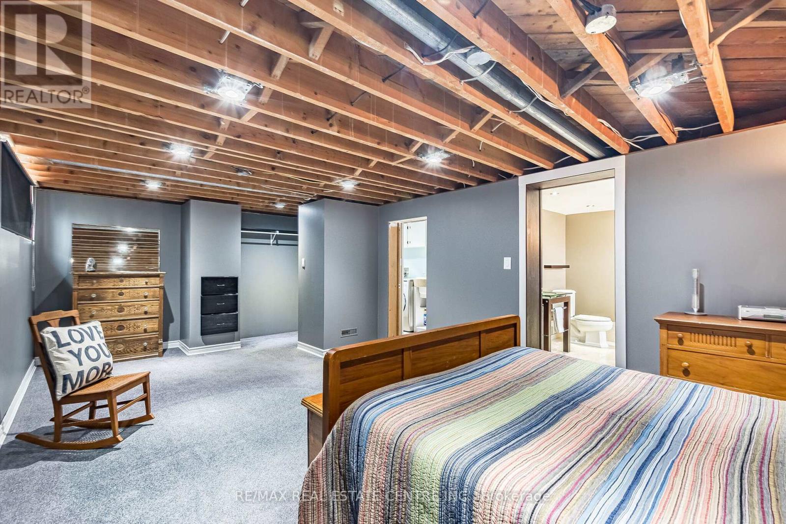 25 Lesbury Avenue, Brampton, Ontario  L6W 3A2 - Photo 38 - W12998136