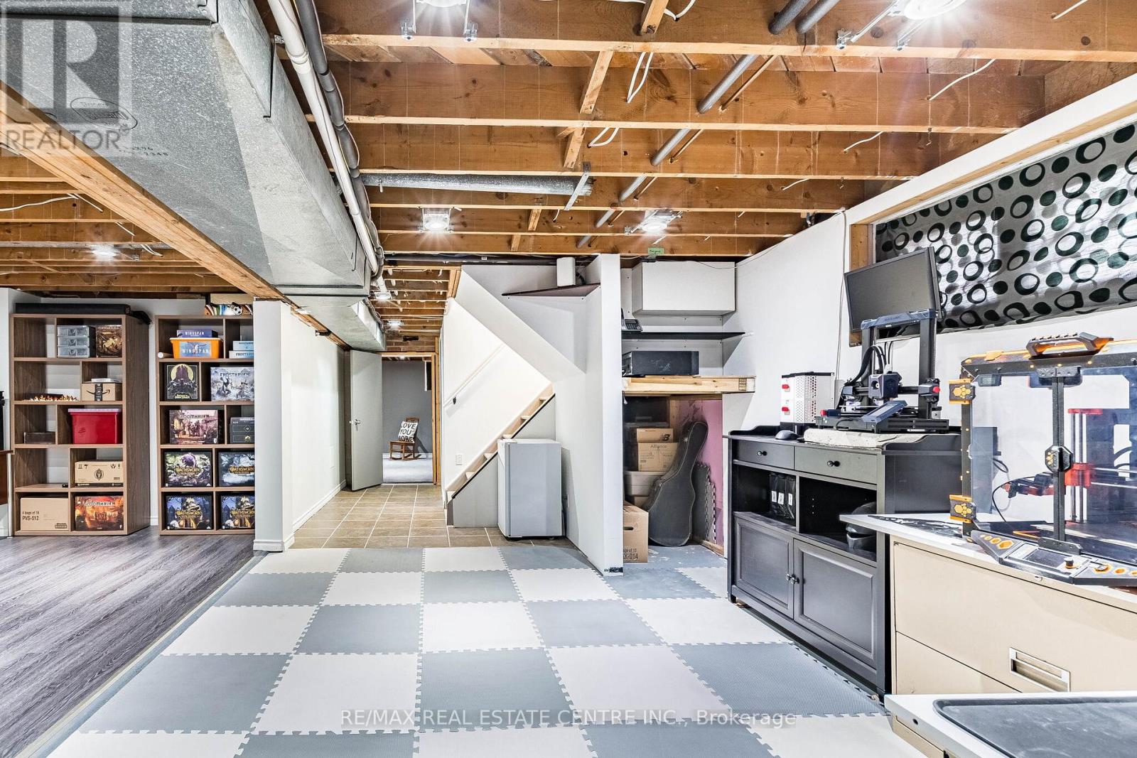 25 Lesbury Avenue, Brampton, Ontario  L6W 3A2 - Photo 44 - W12998136