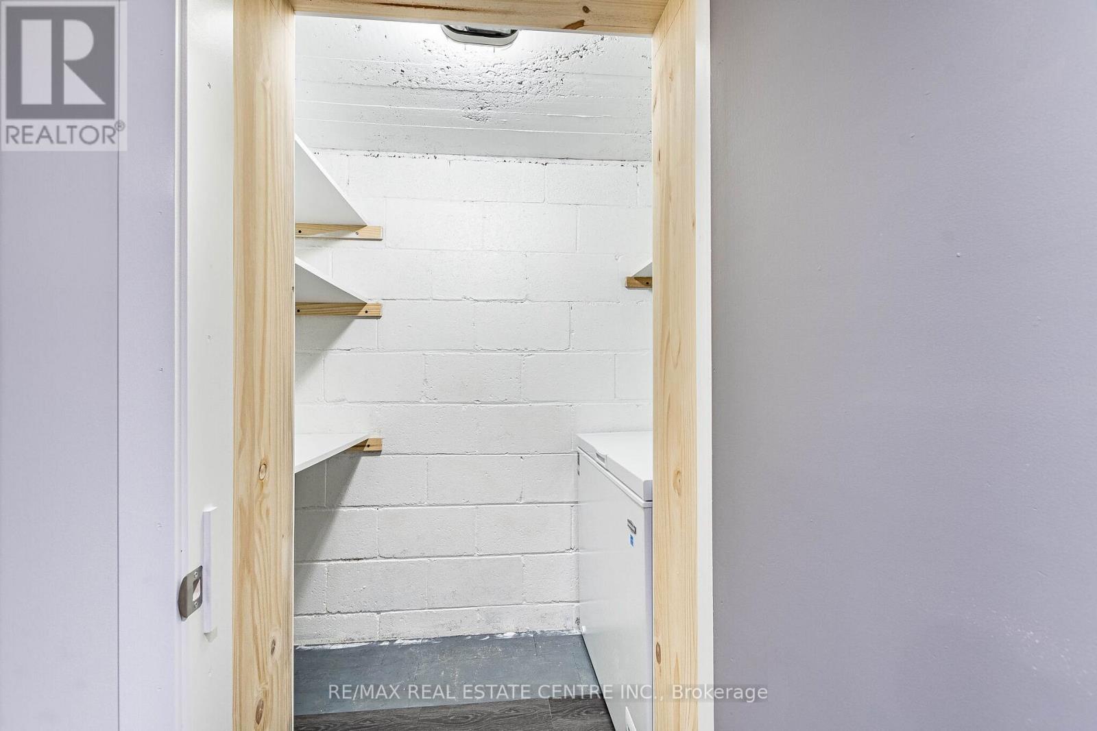 25 Lesbury Avenue, Brampton, Ontario  L6W 3A2 - Photo 48 - W12998136