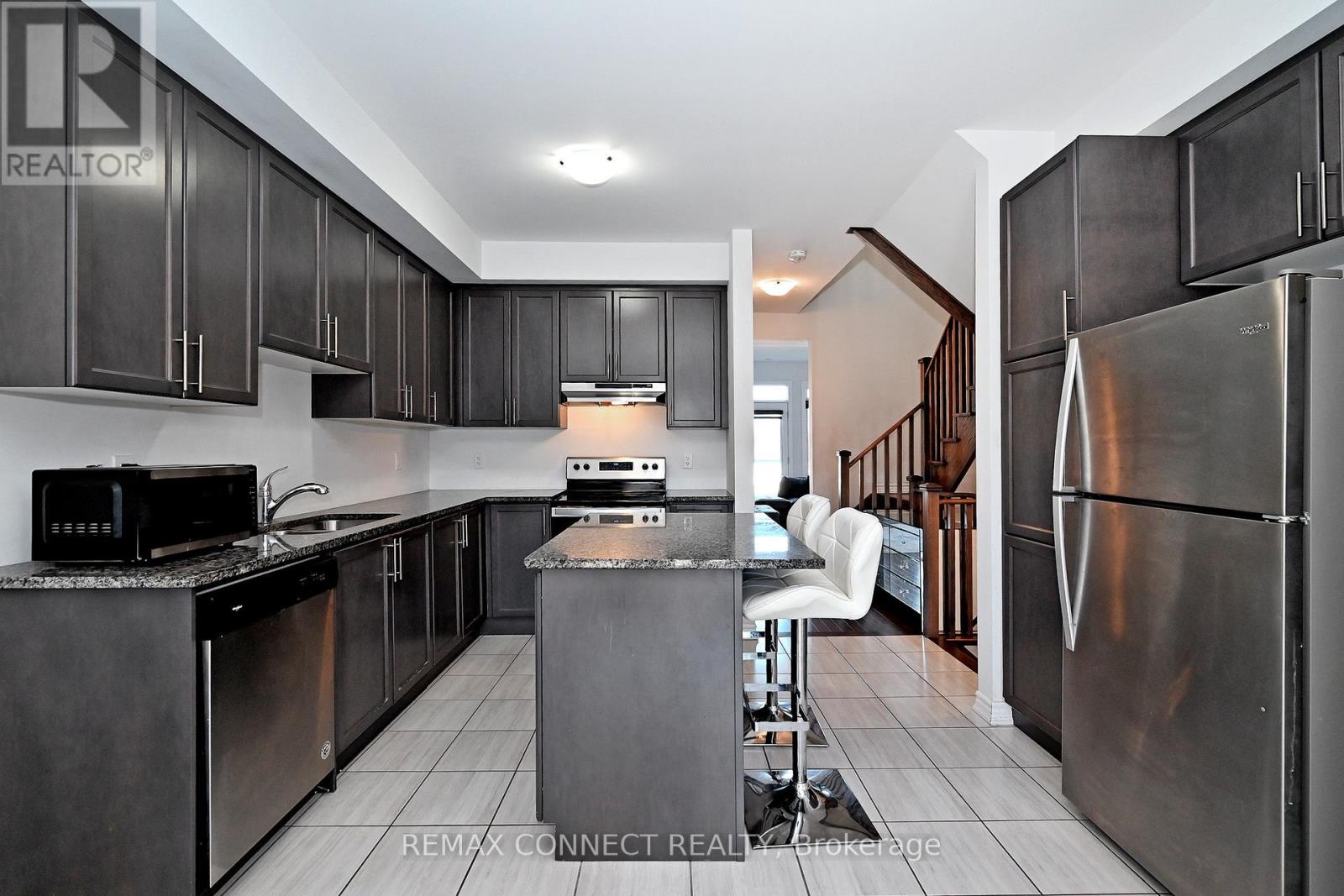 19 Gemma Place, Brampton, Ontario  L6Z 1X9 - Photo 15 - W12998152