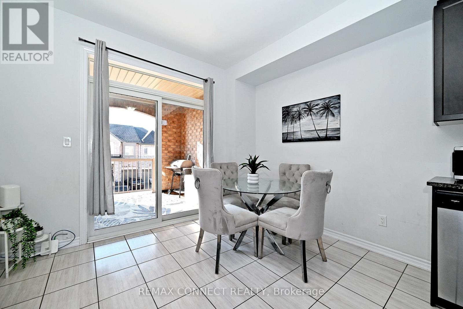 19 Gemma Place, Brampton, Ontario  L6Z 1X9 - Photo 18 - W12998152