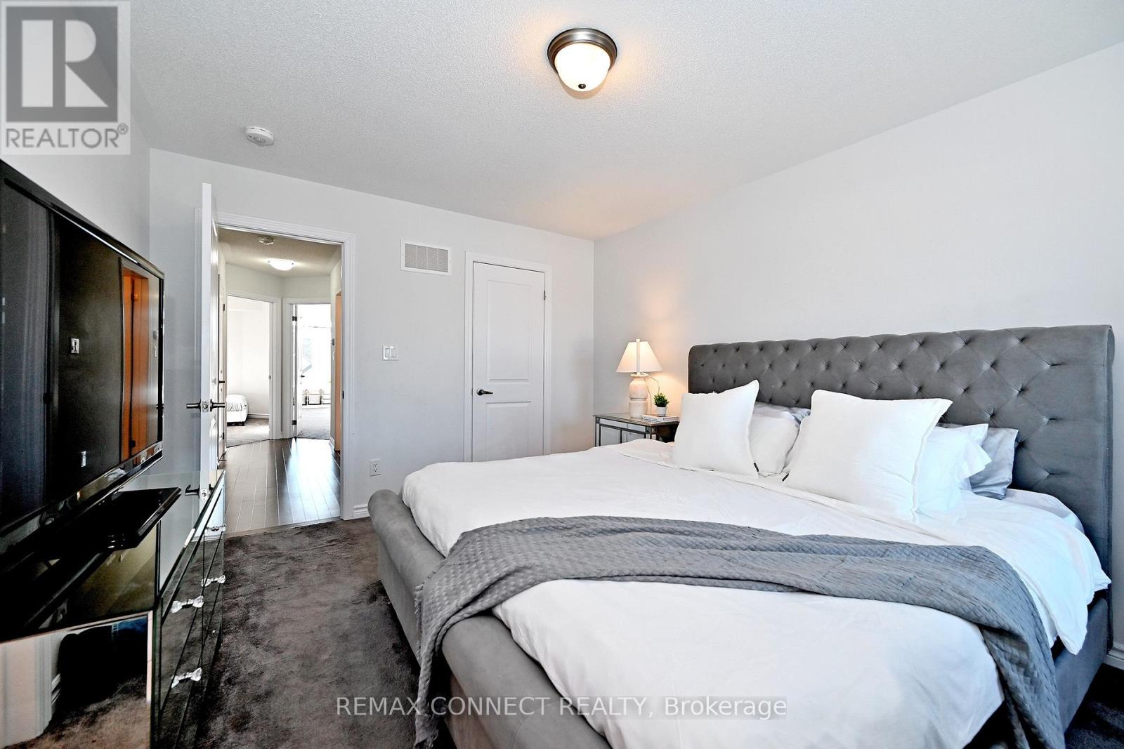 19 Gemma Place, Brampton, Ontario  L6Z 1X9 - Photo 27 - W12998152