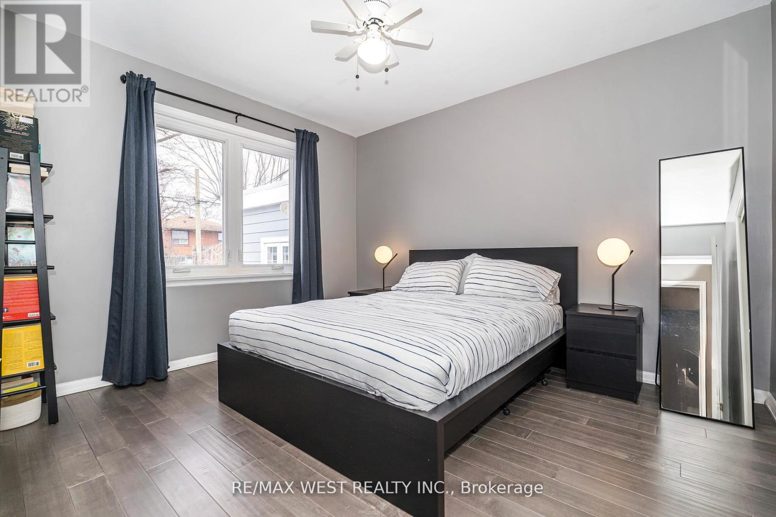 22 Dimplefield Place, Toronto, Ontario  M9C 4A1 - Photo 17 - W12998178