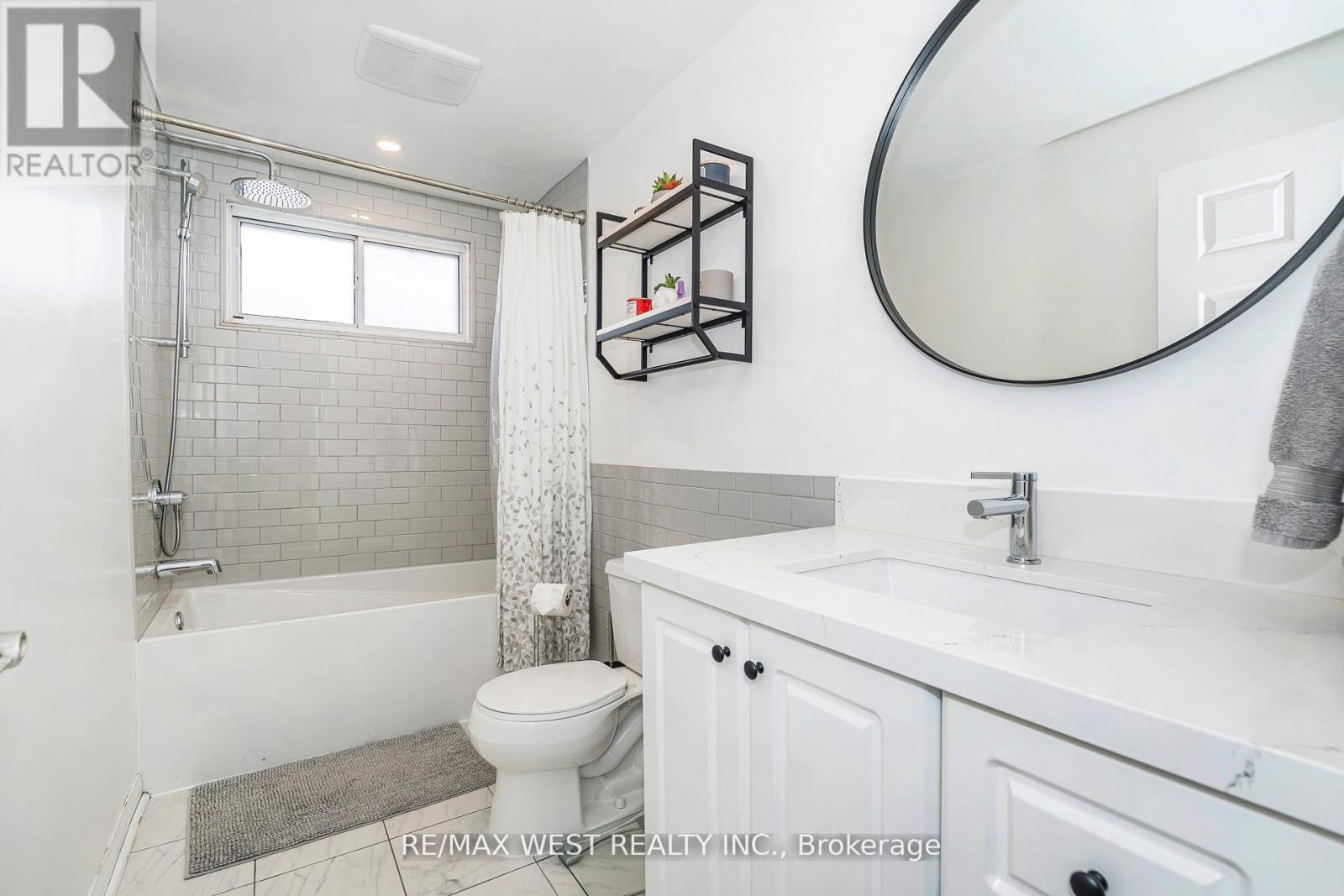 22 Dimplefield Place, Toronto, Ontario  M9C 4A1 - Photo 22 - W12998178