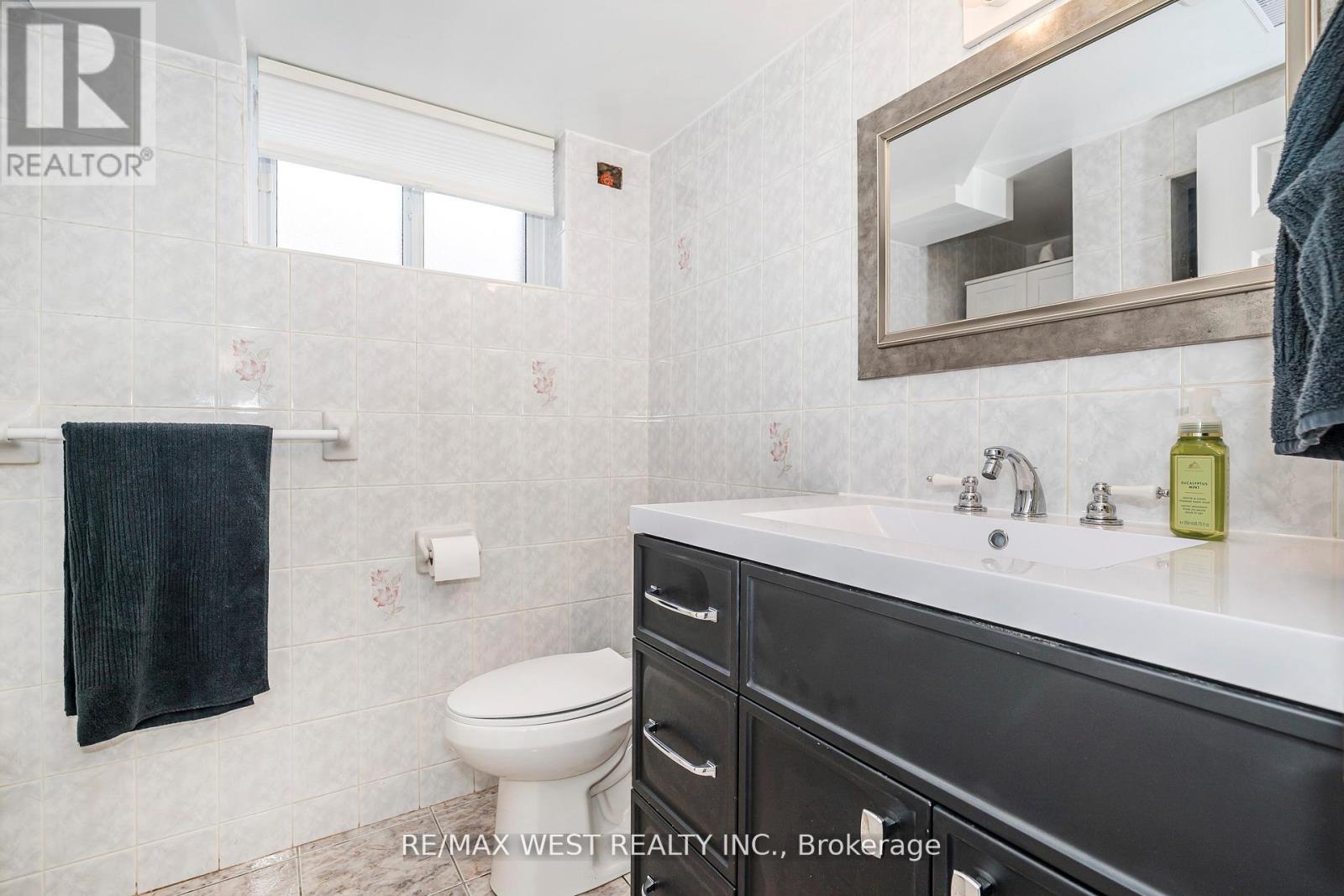 22 Dimplefield Place, Toronto, Ontario  M9C 4A1 - Photo 31 - W12998178