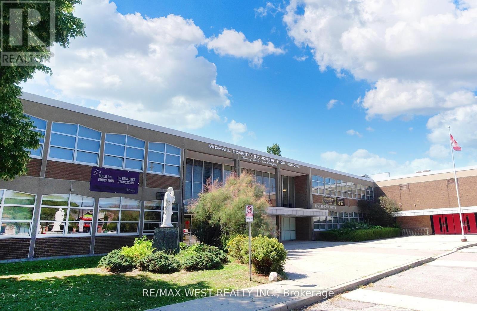 22 Dimplefield Place, Toronto, Ontario  M9C 4A1 - Photo 43 - W12998178