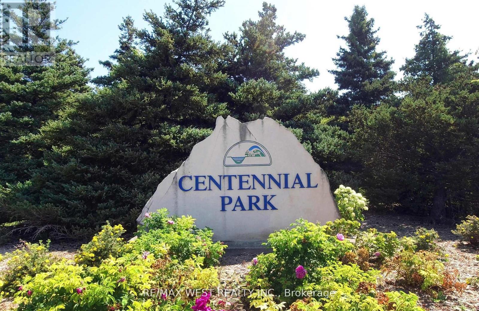 22 Dimplefield Place, Toronto, Ontario  M9C 4A1 - Photo 46 - W12998178