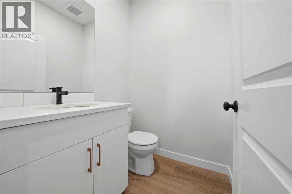 69 Pinnacle Close, Blackfalds, Alberta  T4M 0M3 - Photo 9 - A2298357