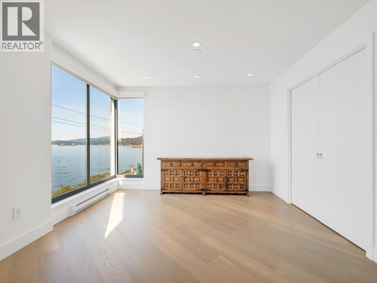 203 2190 Argyle Avenue, West Vancouver, British Columbia  V7V 1A4 - Photo 9 - R3110316