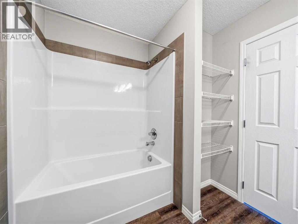 89 Walgrove Rise Se, Calgary, Alberta  T2X 4E9 - Photo 19 - A2298719