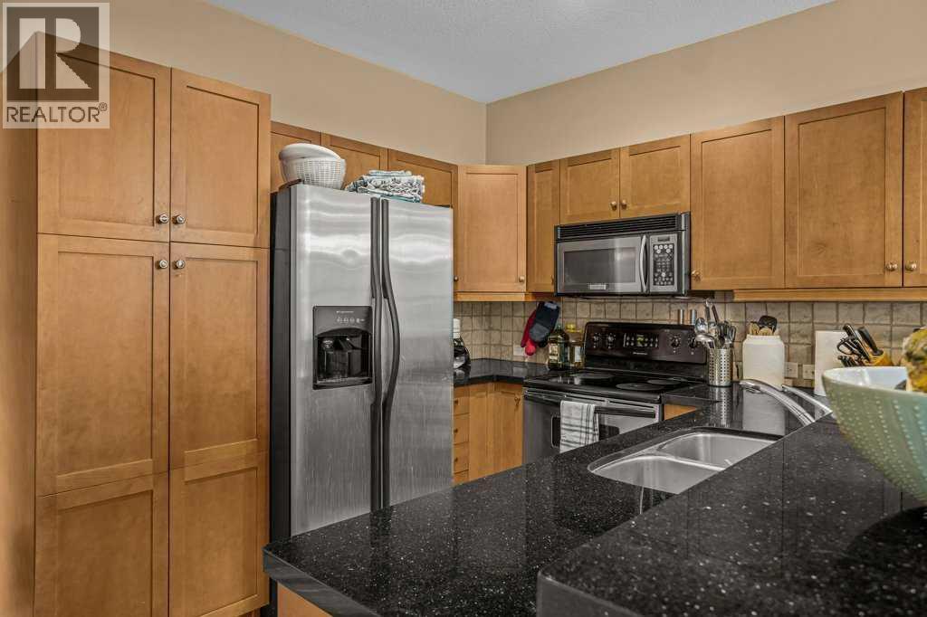 301, 70 Dyrgas Gate, Canmore, Alberta  T1W 3J6 - Photo 20 - A2299940