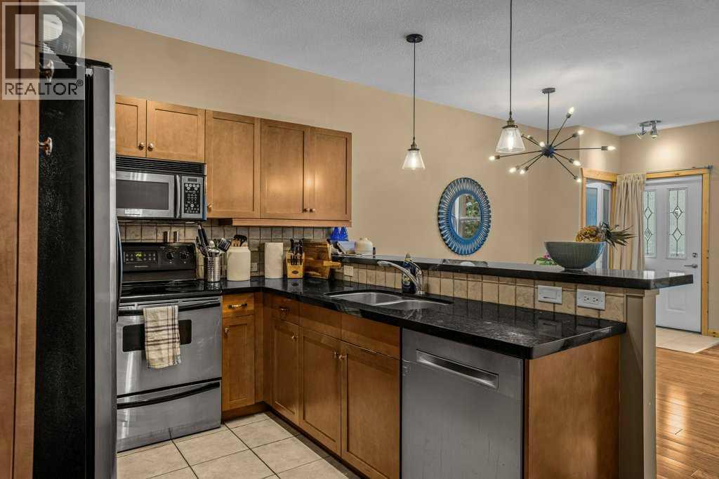 301, 70 Dyrgas Gate, Canmore, Alberta  T1W 3J6 - Photo 22 - A2299940