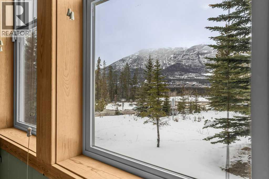 301, 70 Dyrgas Gate, Canmore, Alberta  T1W 3J6 - Photo 29 - A2299940