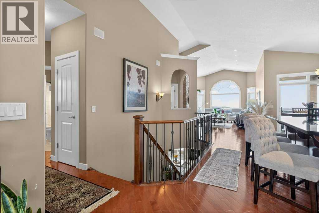 164 Gleneagles Estates Lane, Cochrane, Alberta  T4C 2H8 - Photo 8 - A2300183