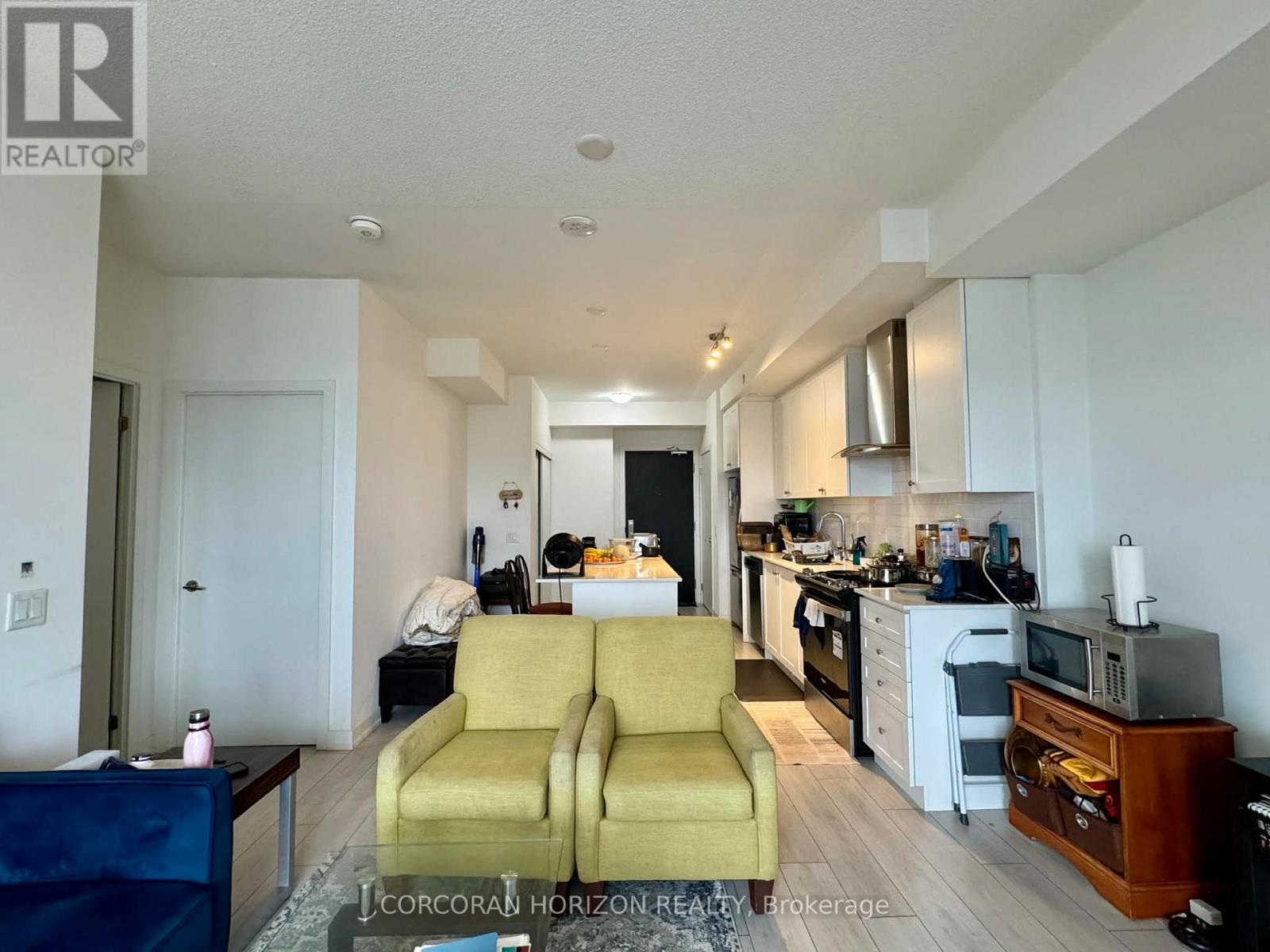 1507 - 55 Duke Street W, Kitchener, Ontario  N2H 0C9 - Photo 3 - X12998132