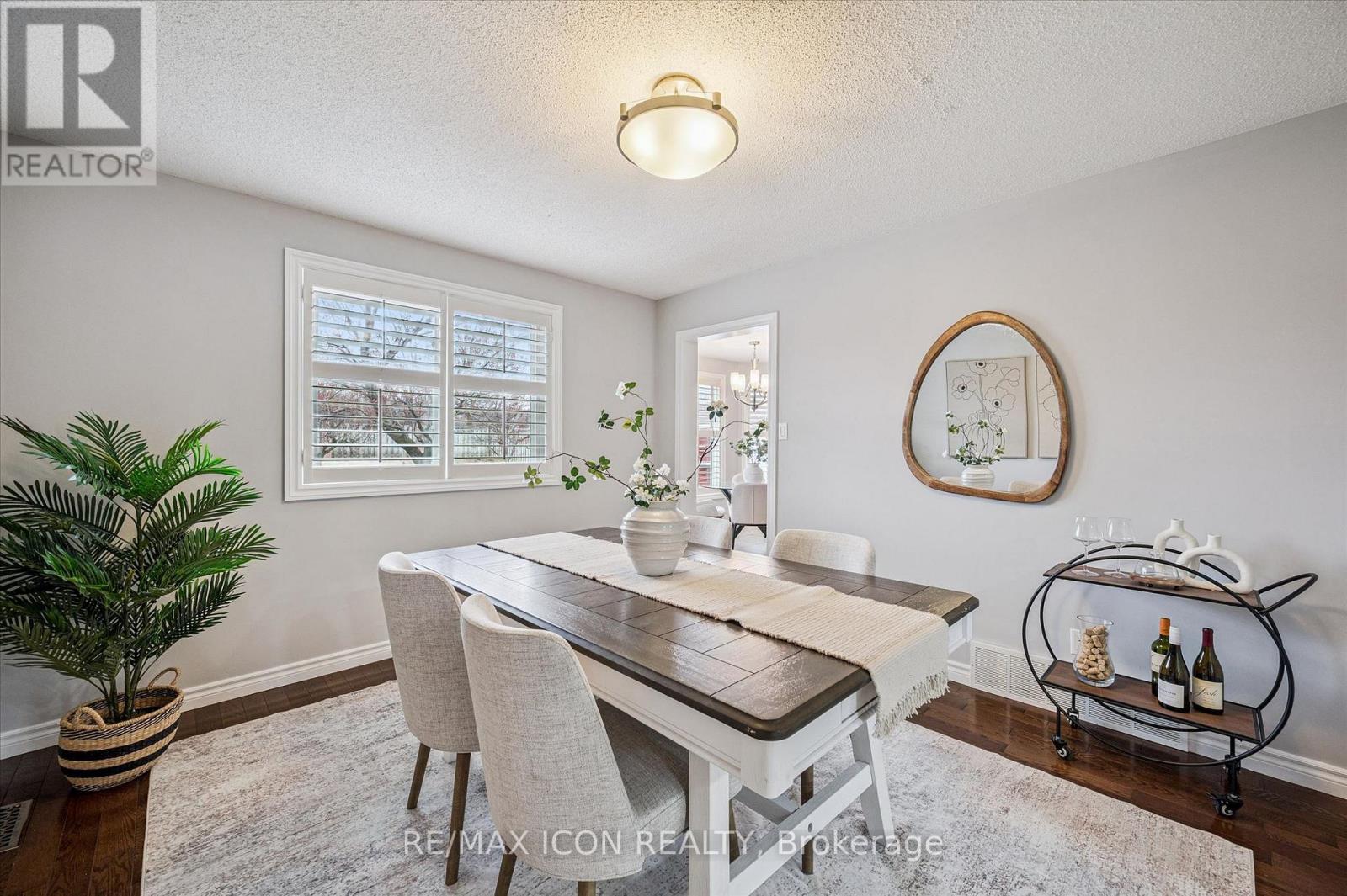 59 Bayne Crescent, Cambridge, Ontario  N1T 1E2 - Photo 4 - X12998166