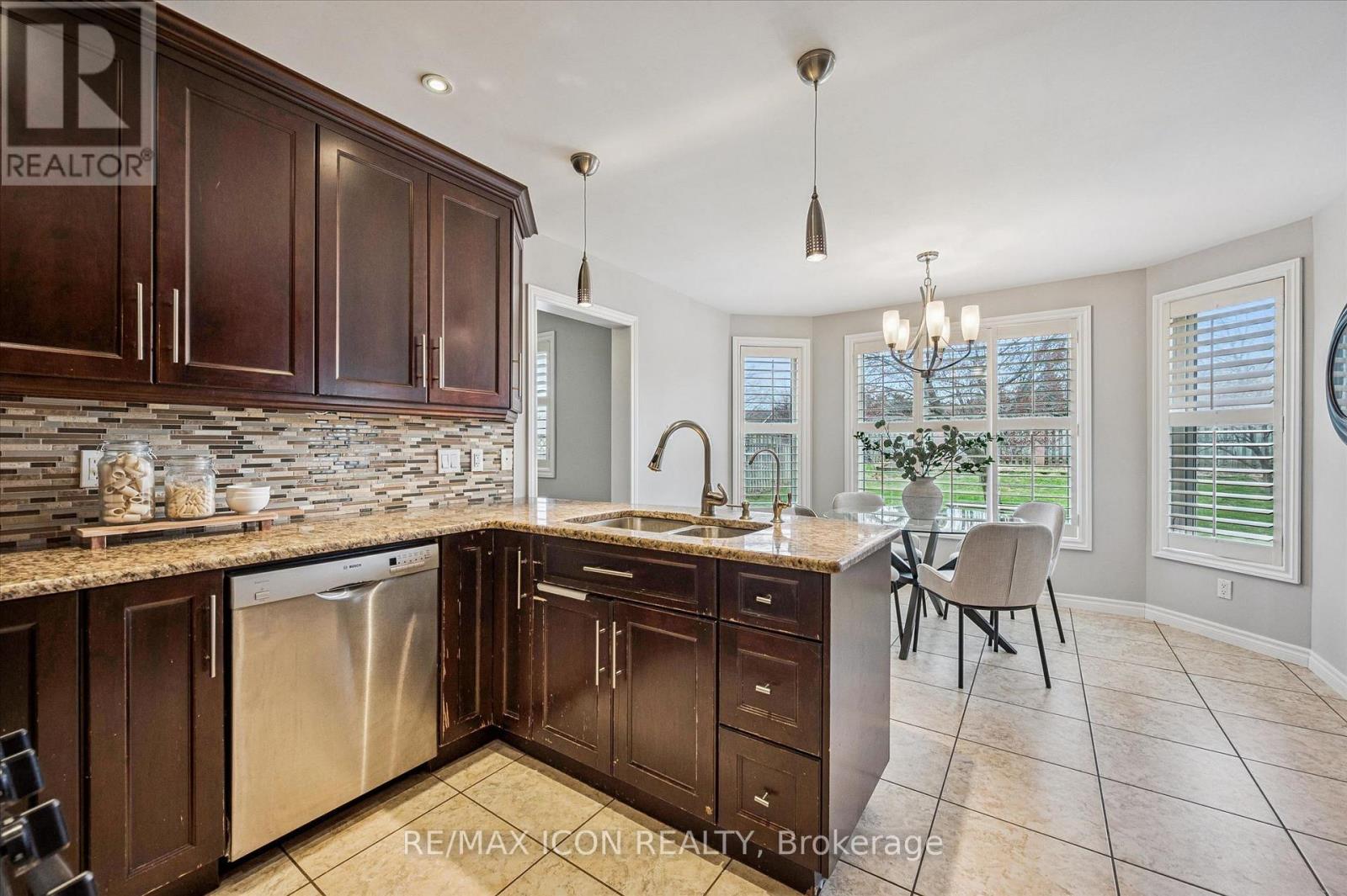 59 Bayne Crescent, Cambridge, Ontario  N1T 1E2 - Photo 7 - X12998166