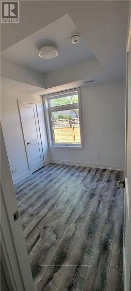 202 - 6065 Mcleod Road, Niagara Falls, Ontario  L2G 0Z7 - Photo 6 - X12998190